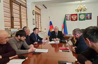 Совещание с участием глав сельских поселений и работников ВУС прошло в Ахвахском районе