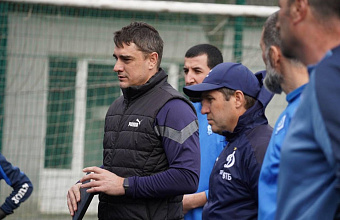 Дмитрий Яшин провел вратарский мастер-класс в футбольной школе махачкалинского «Динамо»