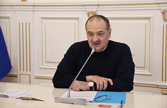 Сергей Меликов и Александр Ломакин обсудили реализацию ключевых инфраструктурных проектов в Дагестане