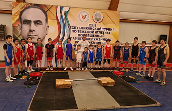Республиканский турнир по тяжелой атлетике состоялся в Бабаюрте