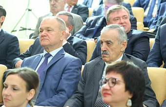 Нурбаганд Нурбагандов: «В осеннюю сессию мы рассмотрим новые законопроекты социальной направленности»