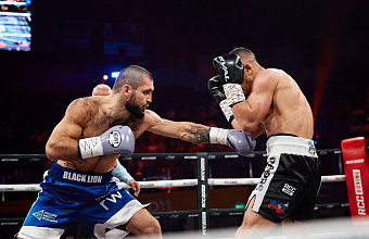 Магомед Курбанов проиграл в главном событии турнира RCC Boxing в Екатеринбурге