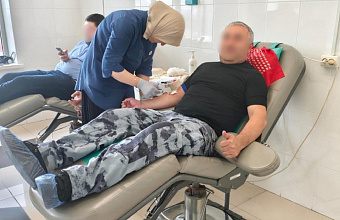 Росгвардейцы стали участниками благотворительной донорской акции в Дагестане