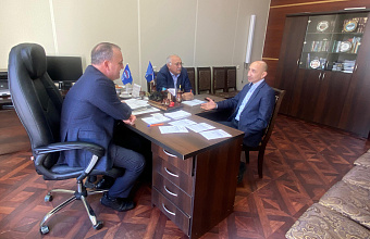 Депутат НС РД Марат Ильясов провел прием граждан в Лакском районе