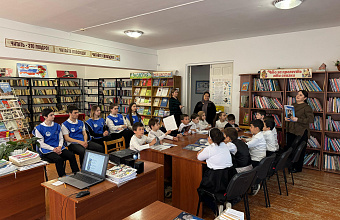 В районной библиотеке Новолакского района прошло тематическое мероприятие, приуроченное Дню космонавтики