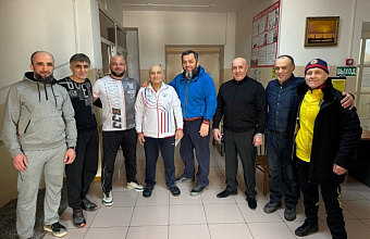 Многократный чемпион мира по борьбе Магомед Бадрудинов восстанавливается после инфаркта 