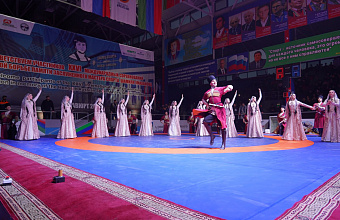 В Хасавюрте стартовал XXVI Международный турнир по вольной борьбе памяти мастера спорта Шамиля Умаханова