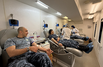 Дагестанские приставы провели акцию по сдаче донорской крови