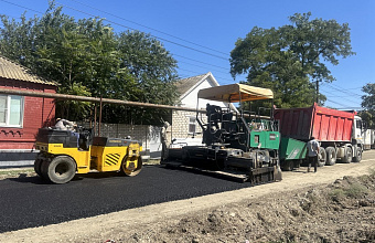 В селе Тарумовке ремонтируют участок улицы Ш. Магомедова