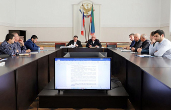 Вопросы безопасности в новогодние праздники обсудили в Табасаранском районе