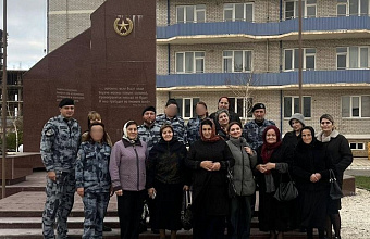 Росгвардейцы Дагестана оказали материальную помощь семьям павших коллег