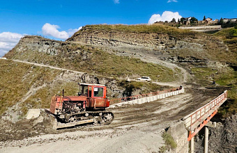 В Дагестане в 9 муниципалитетах ряд дорог перекрыты из-за схода горных пород