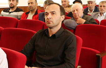 Буньямин Кадирбеков назначен временно исполняющим обязанности главы Кайтагского района