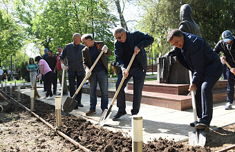 Депутаты и сотрудники Аппарата Народного Собрания приняли участие во Всероссийском субботнике
