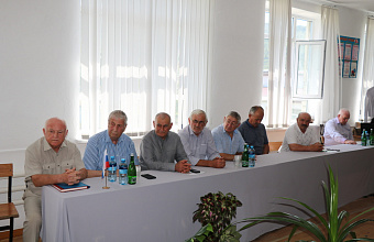 В Казбековском районе прошла конференция, посвященная 101-й годовщине Героя Советского Союза Ханпаши Нурадилова