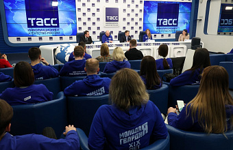 «Единая Россия» и «Молодая Гвардия» запустили федеральный образовательный проект «ПолитЗавод»