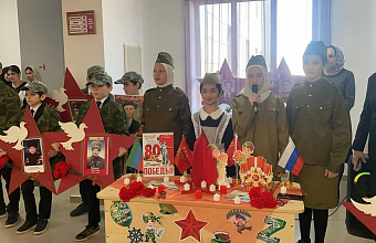 Мероприятия ко Дню Победы проходят в школах Казбековского района