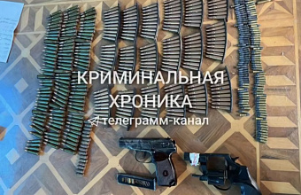Оружие и боеприпасы обнаружили полицейские в доме у жителя Дербента
