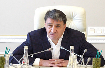 Все школьные буфеты Махачкалы перейдут на безналичную оплату до конца года