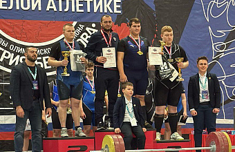 Тяжелоатлеты Дагестана везут домой два «золота» с турнира в Чехове