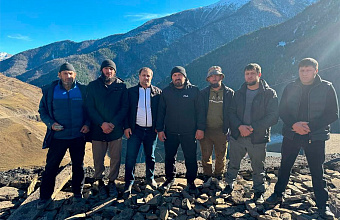 Алибахарчи Алиев посетил погорельцев села Хутрах