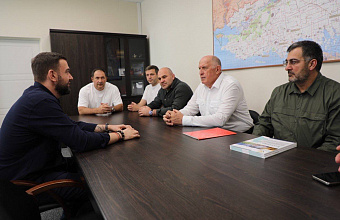 Дагестан передал Херсонской области более 55 тонн керамогранитной плитки для восстановления социальной инфраструктуры