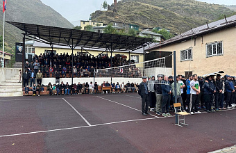 Новое спортивное сооружение открыли в Тляратинском районе