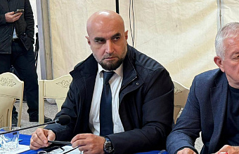 Ратмир Расулов: «Прямые эфиры с населением подчеркивают искреннюю озабоченность руководства о насущных проблемах дагестанцев»