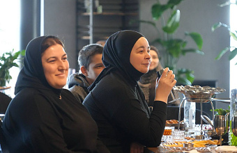 Госсекретарь Дагестана Магомед-Султан Магомедов организовал новогоднее мероприятие для детей участников СВО