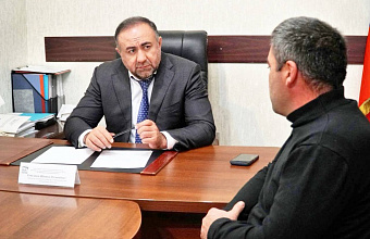 Министр сельского хозяйства Дагестана провел прием граждан в Махачкале
