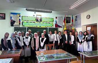 В Казбековском районе старшее поколение делится опытом с молодежью