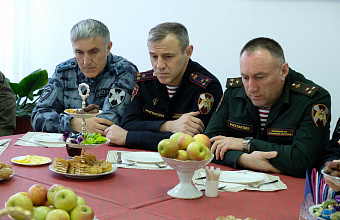 Представители руководства Росгвардии Дагестана встретились с семьями погибших бойцов