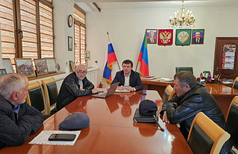 В Ахвахском районе прошло обсуждение весенней призывной кампании