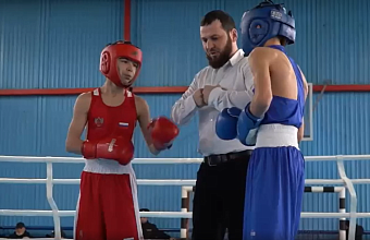 В Дербенте стартовал Чемпионат Дагестана по боксу