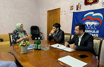 Далгат Махачев: «Работа с обращениями граждан дает возможность помогать людям в конкретных ситуациях»