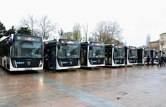 В Махачкале начали курсировать 45 новых автобусов, поставленных по нацпроекту