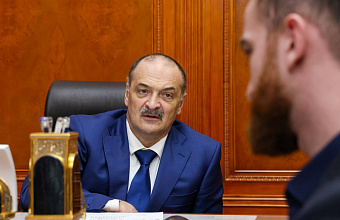 Сергей Меликов встретился с Героем России Темирланом Абуталимовым