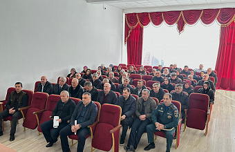 Вакцинация от полиомиелита стала главной темой совещания в Чародинском районе