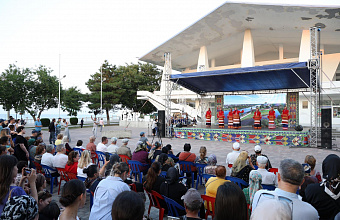 Фестиваль «Мы вместе, Россия» завершился в Махачкале концертом для семей защитников Отечества