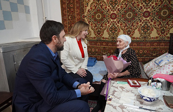 В Хасавюрте труженикам тыла вручили юбилейные медали