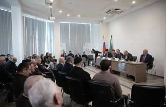 В Минспорте обсудили вопросы привлечения граждан на военную службу по контракту