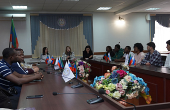 В ДГТУ провели телемост со студентами Русского дома в Замбии