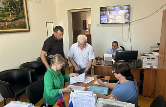 В Тарумовском районе началась работа по приемке школ и детсадов к новому учебному году