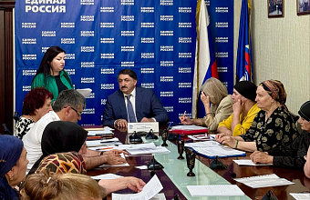 Более 30 обращений граждан рассмотрел депутат Госдумы РФ Джамаладин Гасанов