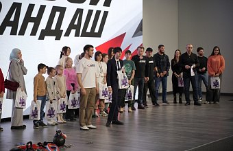 Творческая студия «Живой карандаш» представила в Махачкале выставку по спортивной тематике