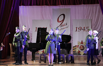 В Буйнакске прошел концерт «Голос Победы», посвященный 80-летию Победы в ВОВ