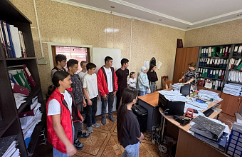 Активисты Движения Первых встретились с главой Тарумовского района