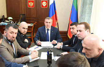 Абдулла Магомедов и Запир Алхасов обсудили вопросы взаимодействия при рассмотрении обращений участников СВО и их семей