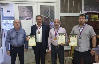 Турнир по шашкам к 80-летию Победы провели в Махачкале 