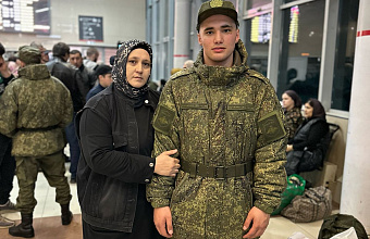 Новобранцы из Новолакского района отправляются на службу в Вооруженных Силах РФ